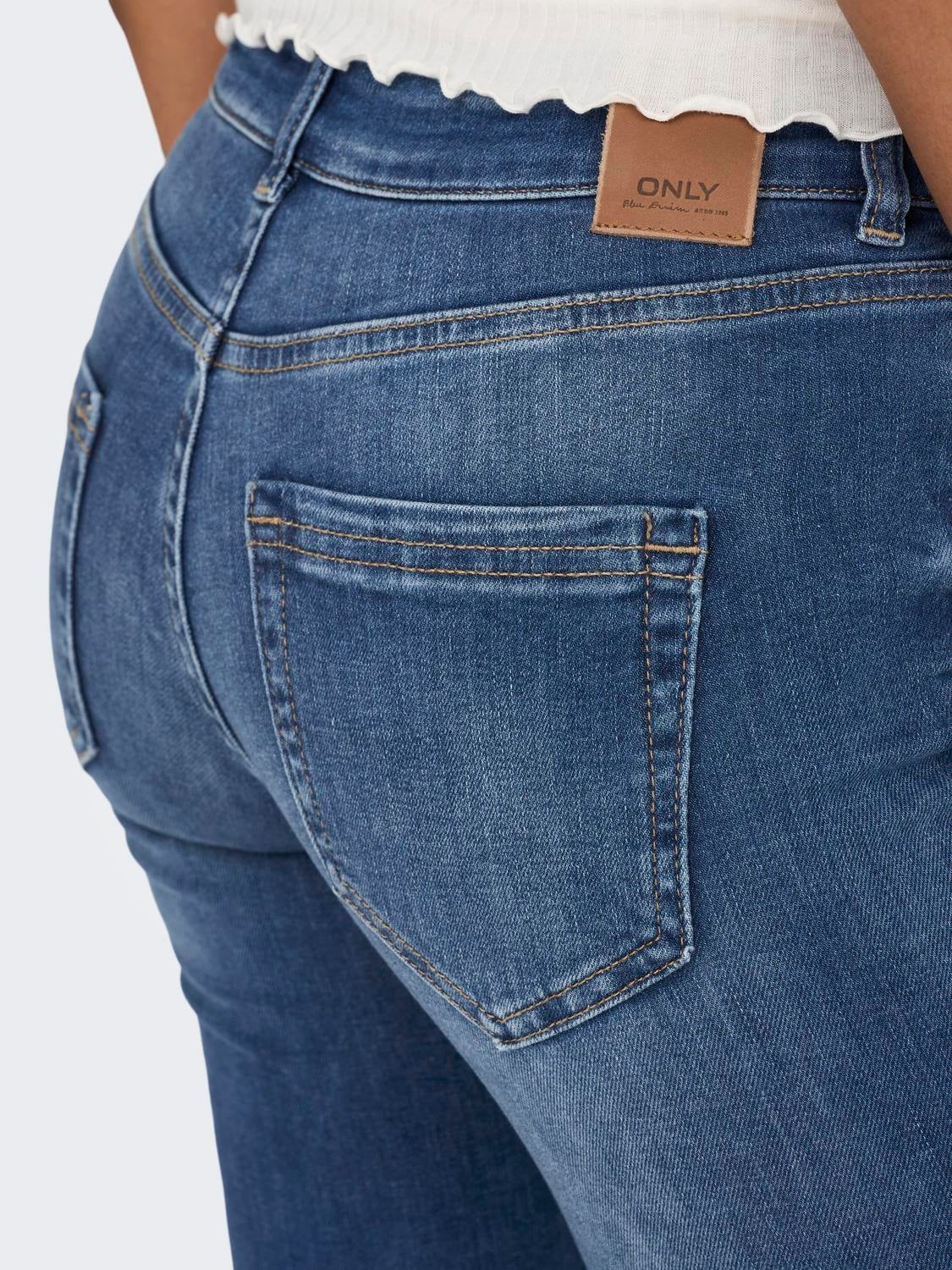 ONLBLUSH Mittlere Taille Ausgestellt Jeans Medium Blue Denim