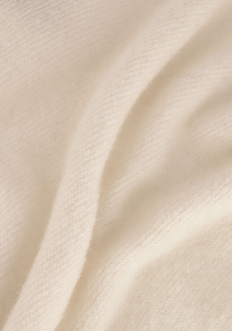 MODSTR\u00D6M witte modstr&ouml;m coltrui adrianmd t-neck