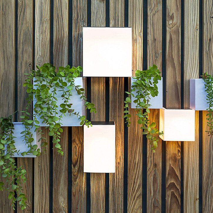 Applique murale LED solaire Wally IP65 blanc l.18 x L.18 cm