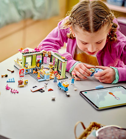 LEGO® Friends - Heartlake City Café - 42618 - 426 Teile
