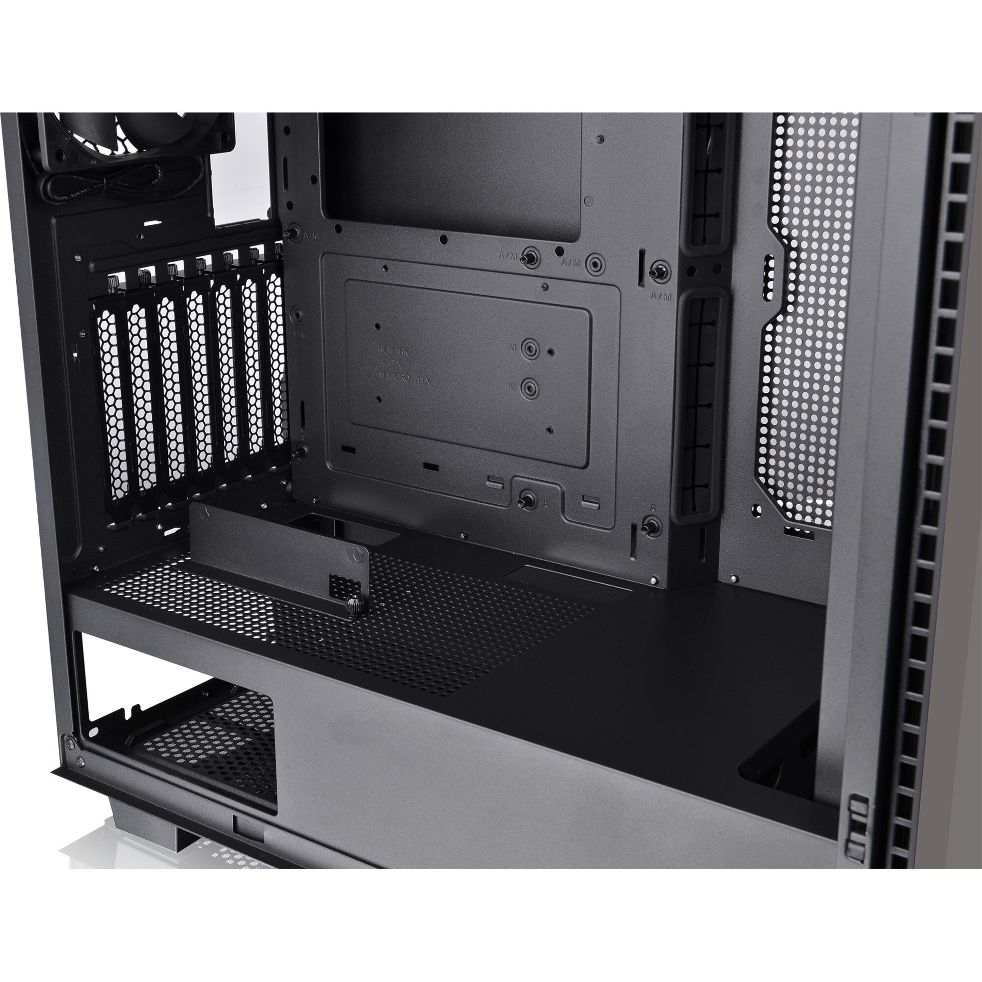 Thermaltake Tower-Gehäuse Divider 300 TG Air
