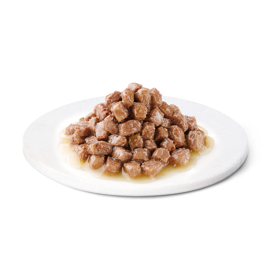 Sachê de 85 g de peru esterilizado Advance Adult em molho para gatos.