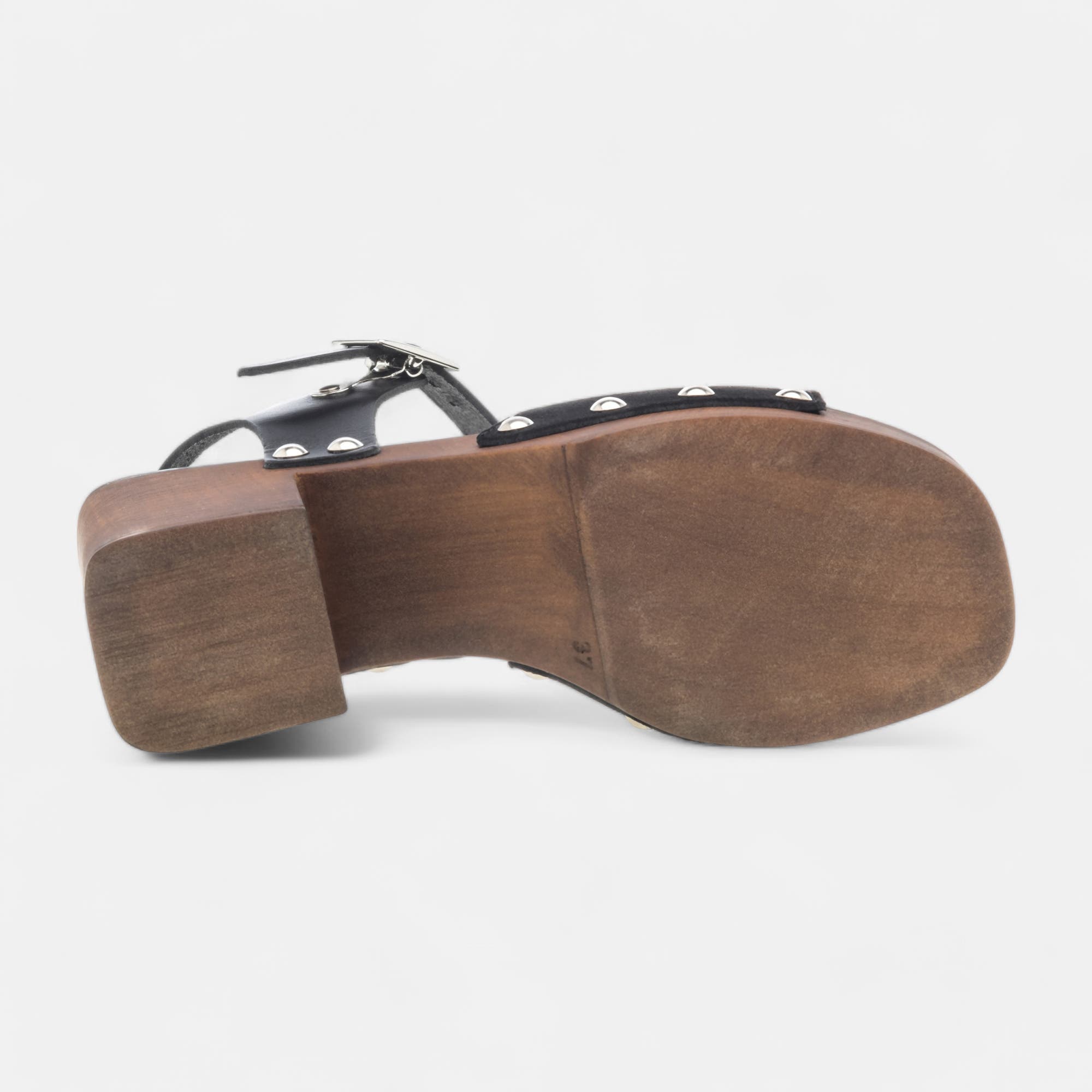Chaussures semelle bois à talon Femme en cuir noir