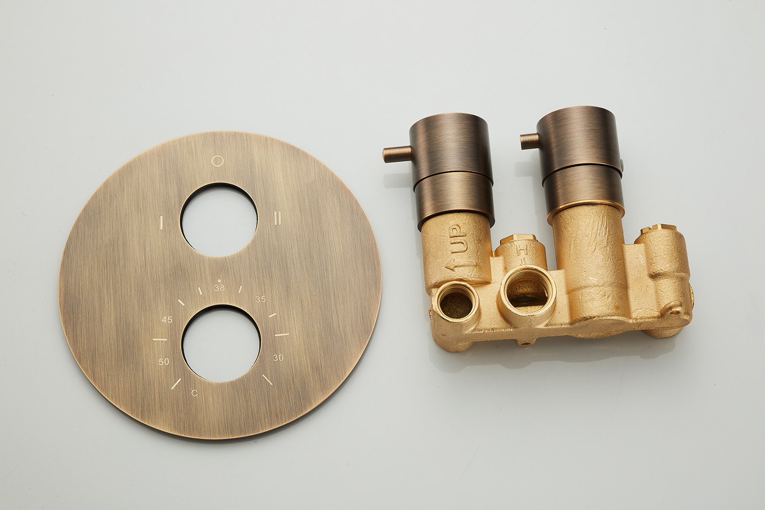 Saniclear Evolution inbouw regendouche rond met glijstang en 2 standen handdouche verouderd messing