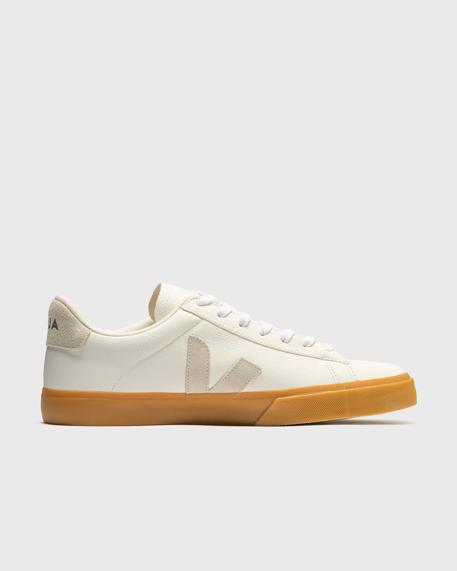 Veja CAMPO CHROMFREE LEATHER