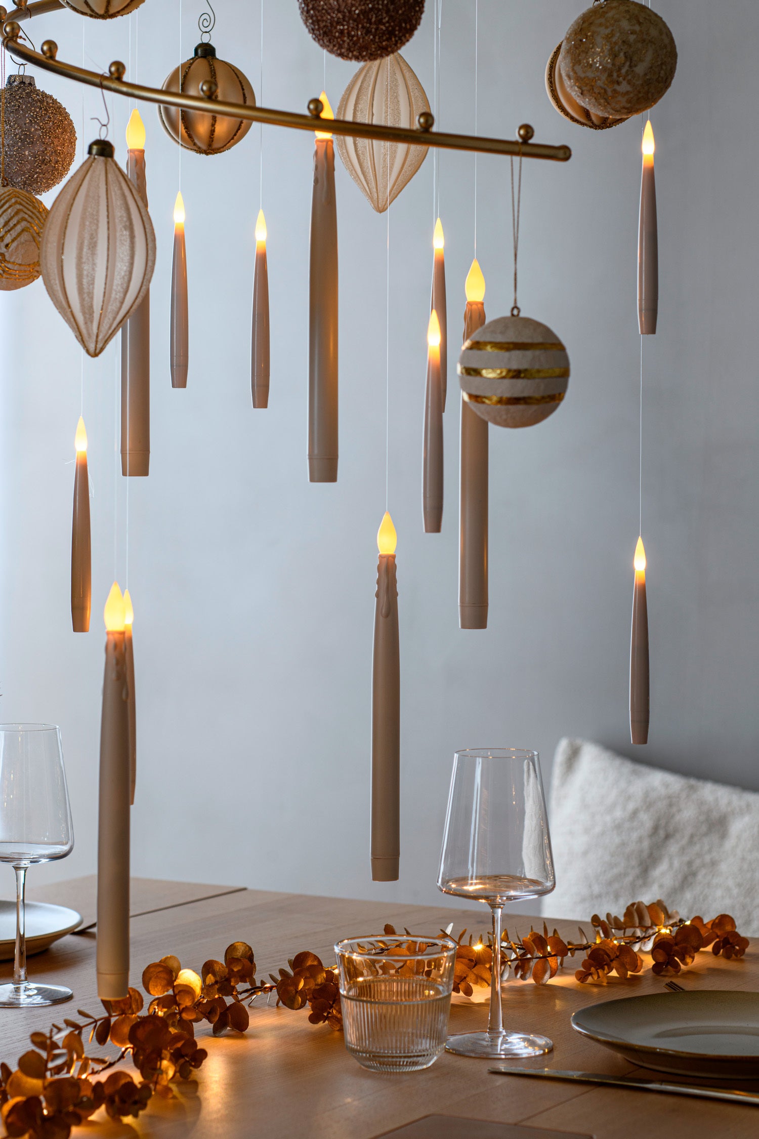 Anna's Collection LED dinerkaars zwevend wit D 2 H 28,5 cm 5 stuks