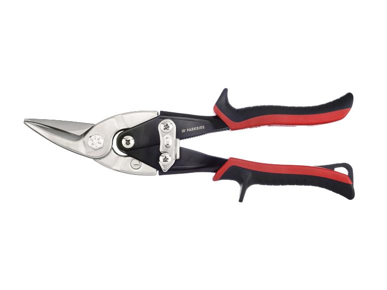 Blikscharenset of gipsplaatset