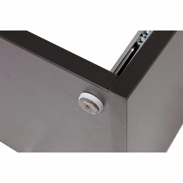 Thon Studio Desktop Rack 5006G