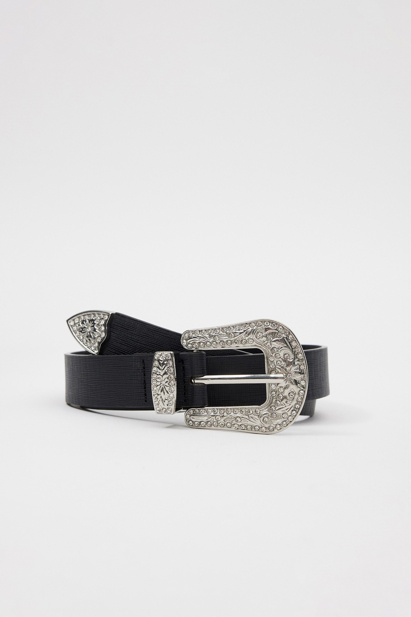 Cinto com fivela de strass