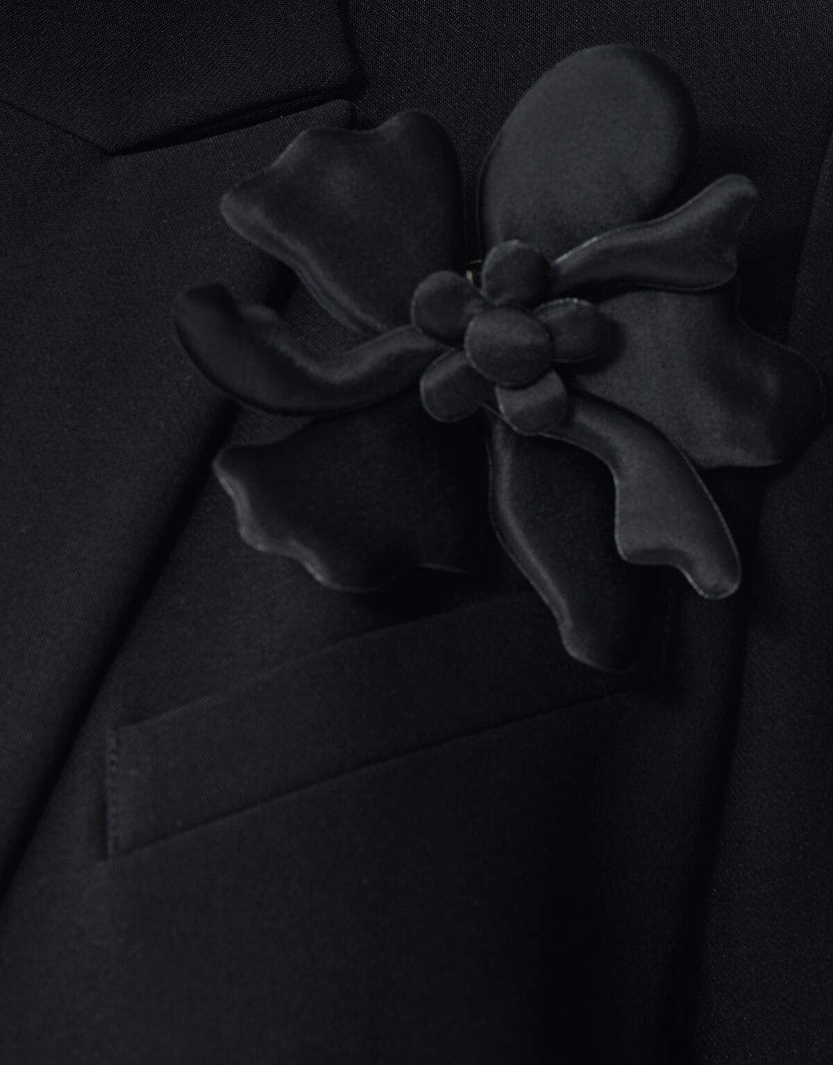 Flower Blazer Zwart By Mieke