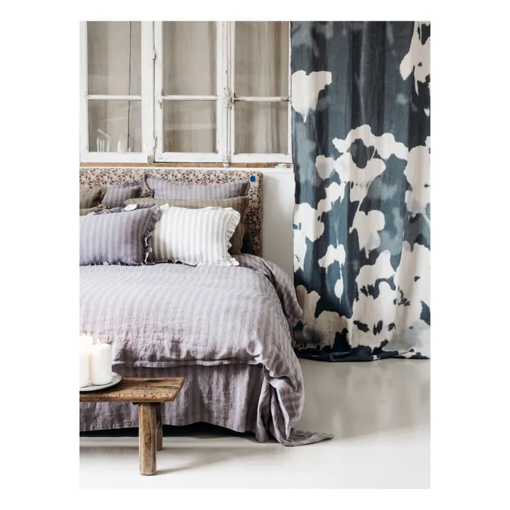 Le Monde Sauvage Housse de coussin Sandhills volantée | Violet