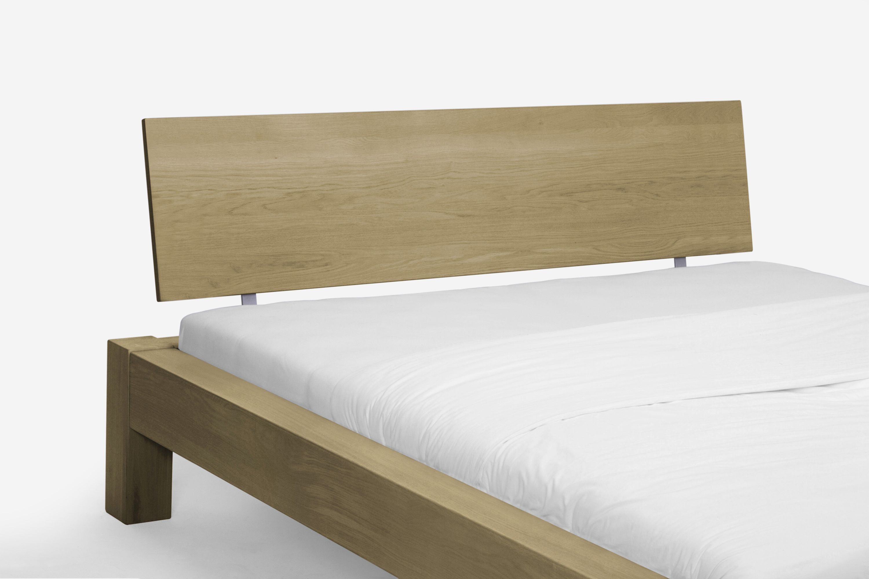 Holzbett Select Premium 200 x 220 cm Wildeiche honig geölt