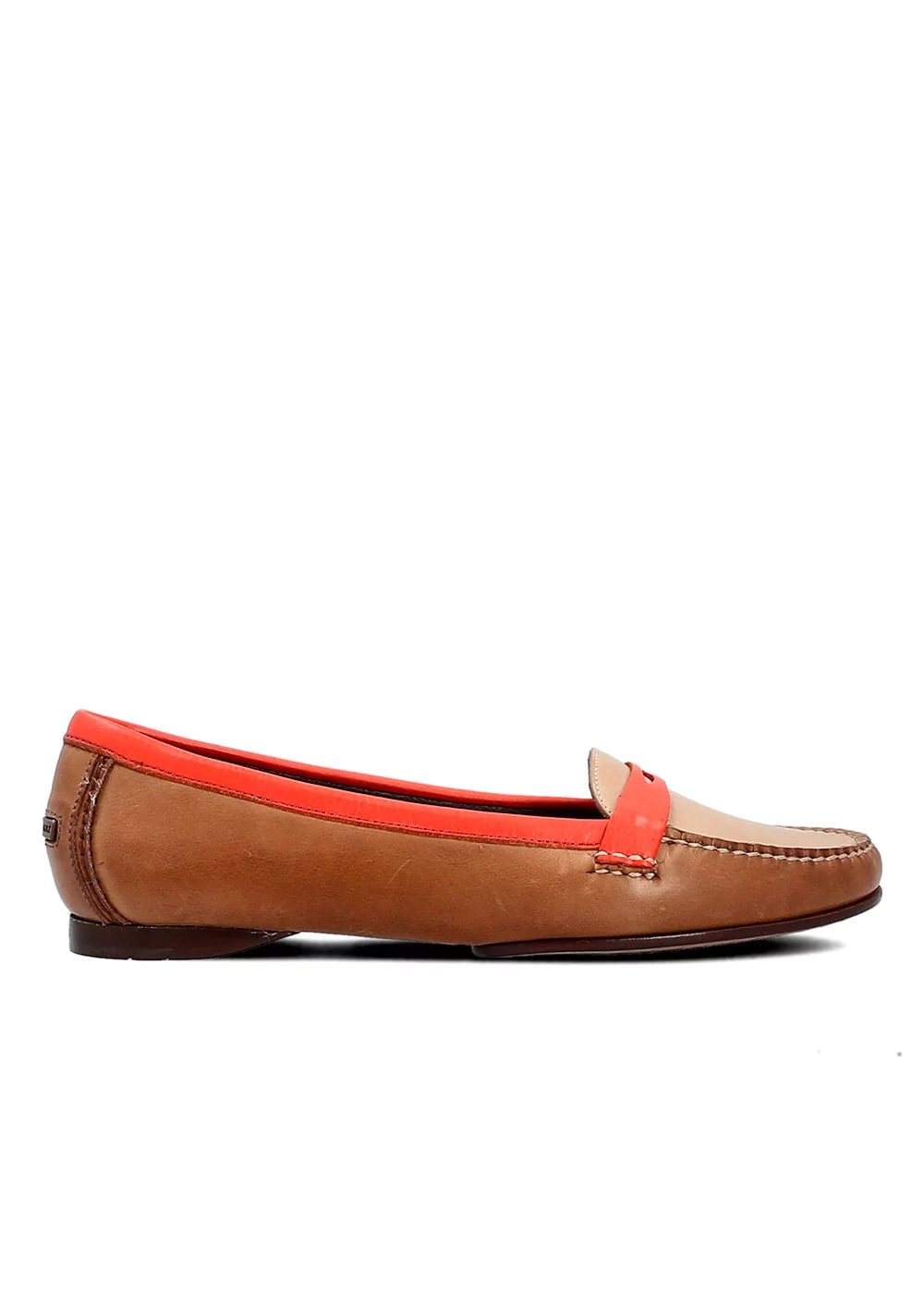 MOCASSIN ROUND MOC TRI CAMEL CORAIL