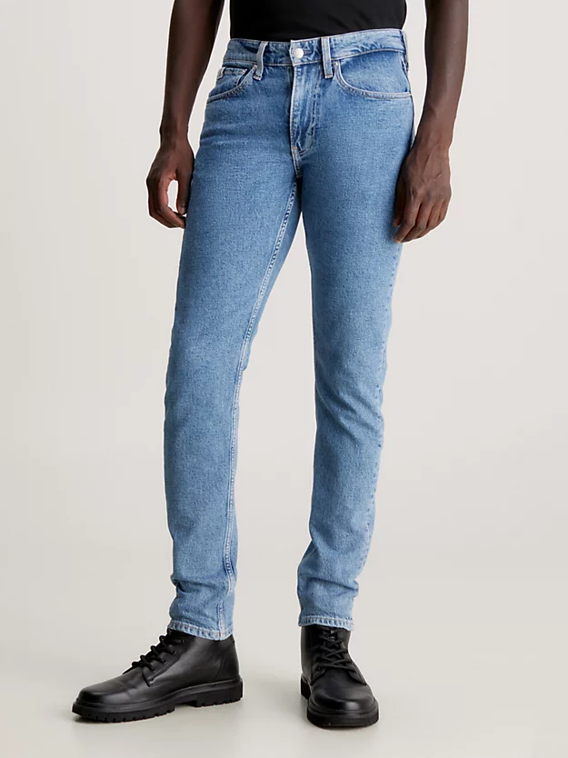 Calça jeans slim tapered