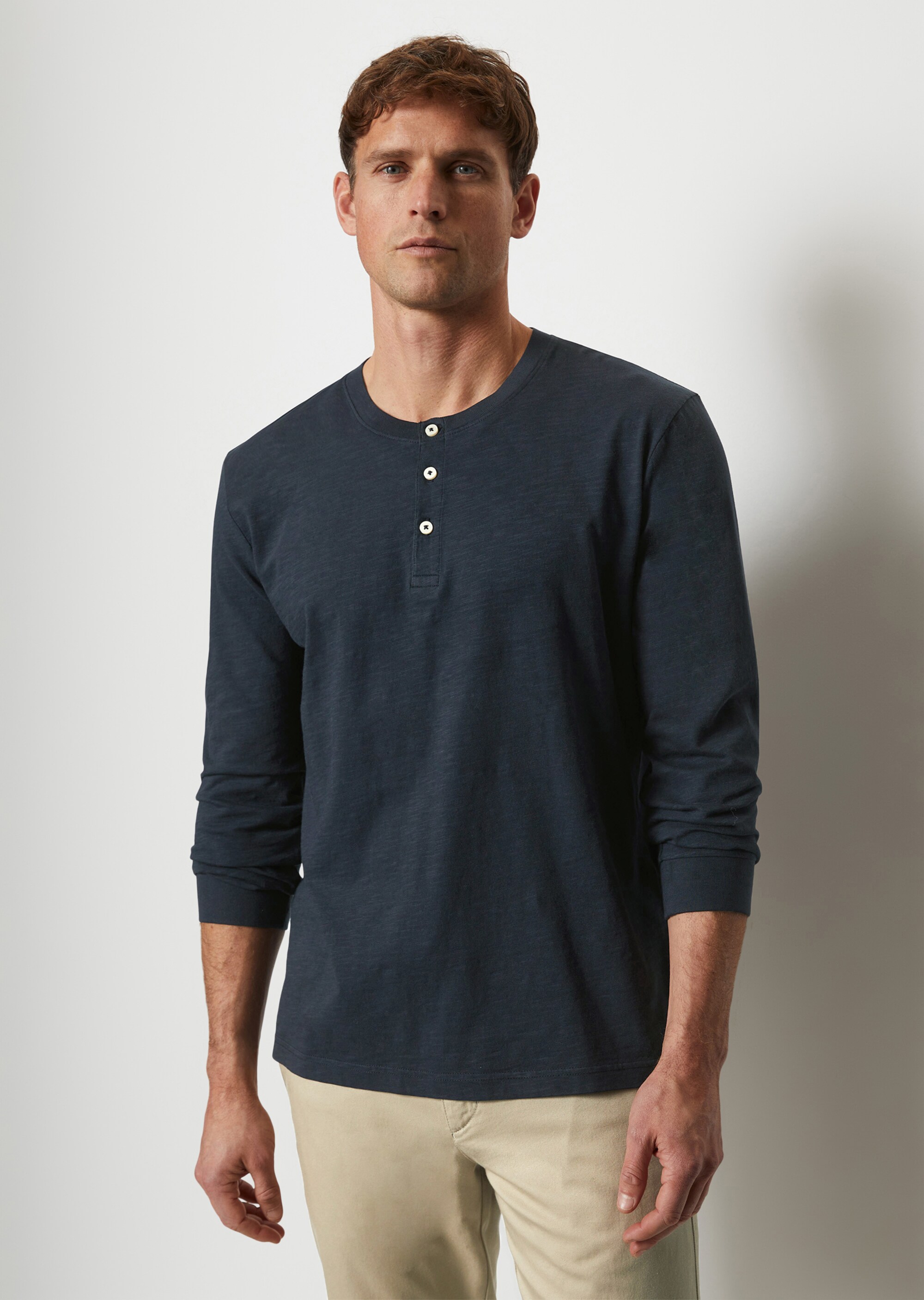 Serafino-Longsleeve regular in Slub-Jersey-Qualität