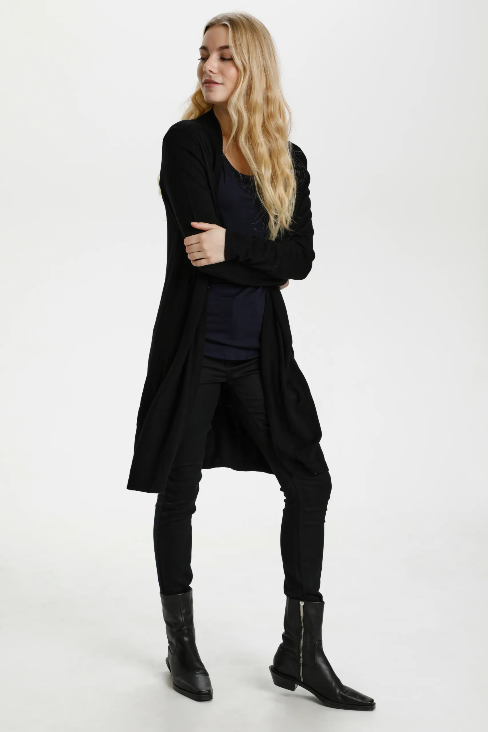 Culture - Annemarie Long Cardigan - Black