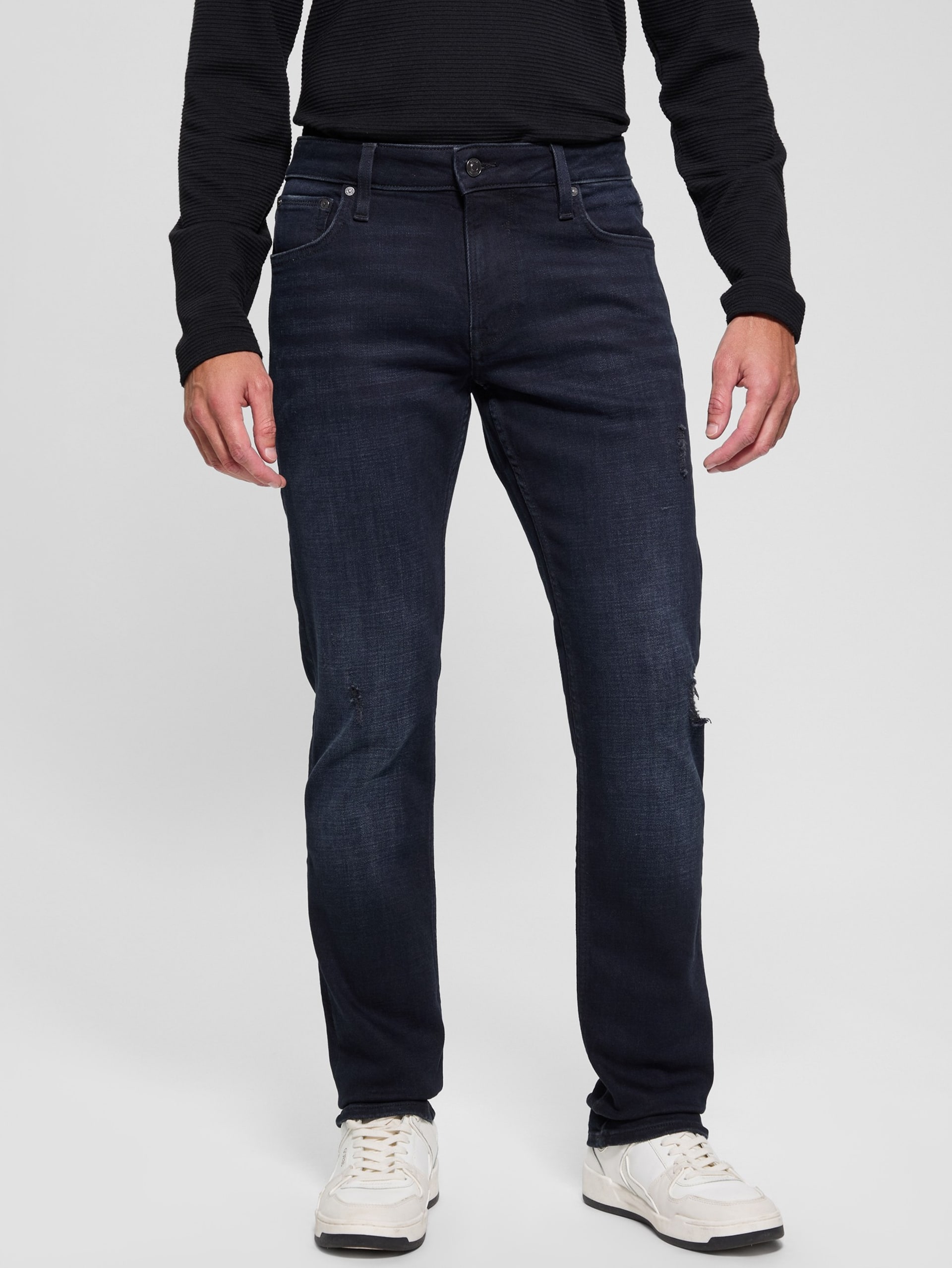 Calça jeans Eco Finnley com efeito desgastado e corte afunilado