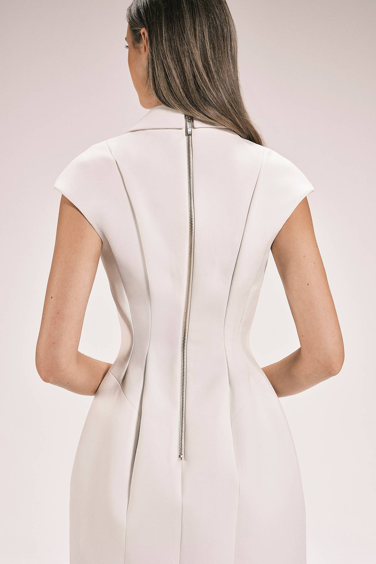 KarenMillen Robe Mini Ajustée À Détails De Coutures En Tissu Stretch Compact