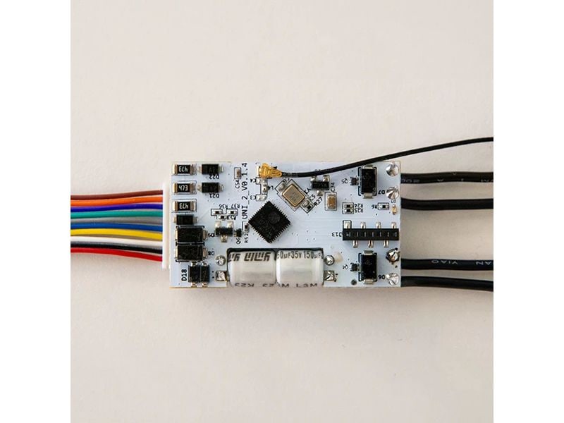 Shelly Universal Modul  Plus Uni, 1 x ADC, 1 x Data, 2 x DI Intelligentes WLAN-gesteuertes Modul