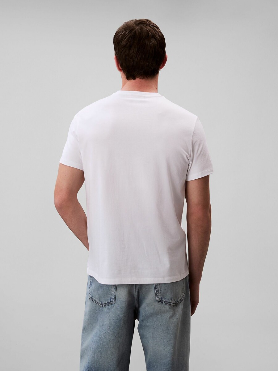 CALVIN KLEIN JEANS<br>Camiseta com etiqueta com o logotipo
