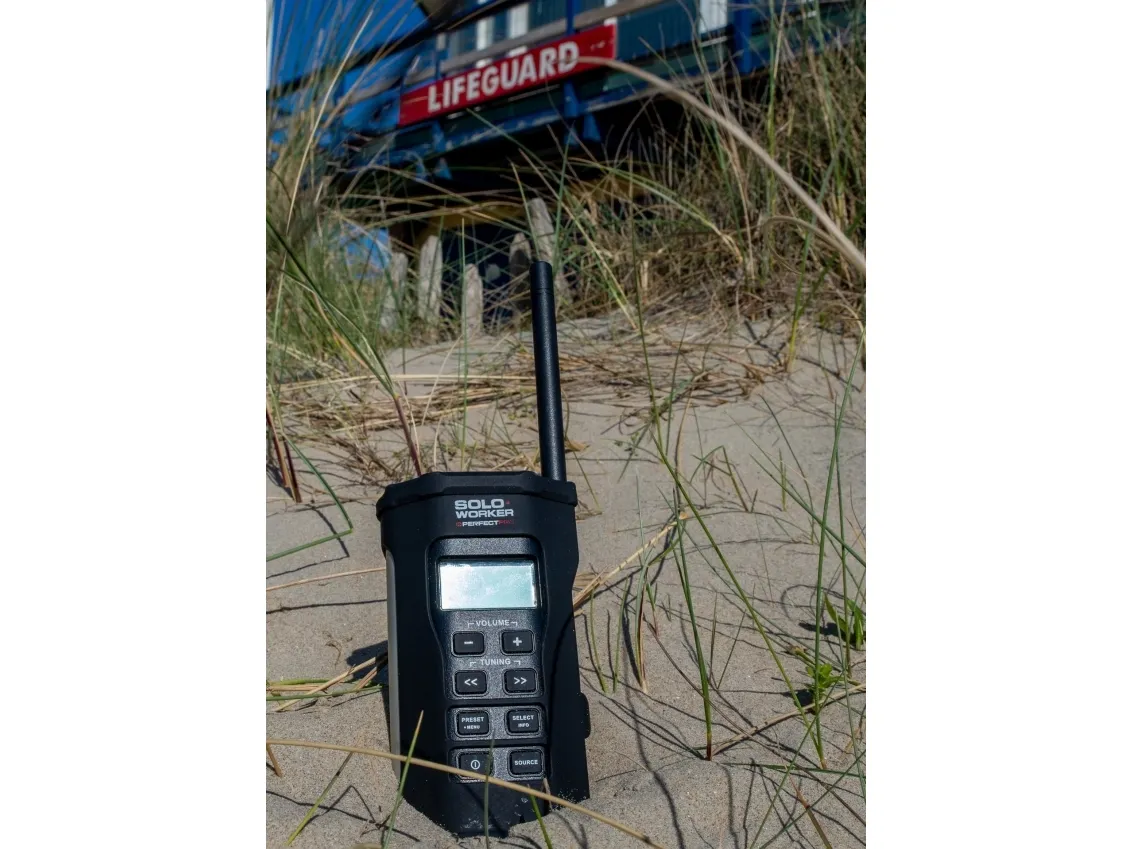 Byggepladsradio PerfectPro SOLOWORKER DAB , FM stødsikker Sort