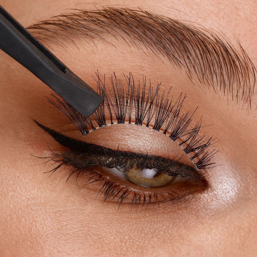 Catrice - Wimpernkleber und flüssiger Eyeliner