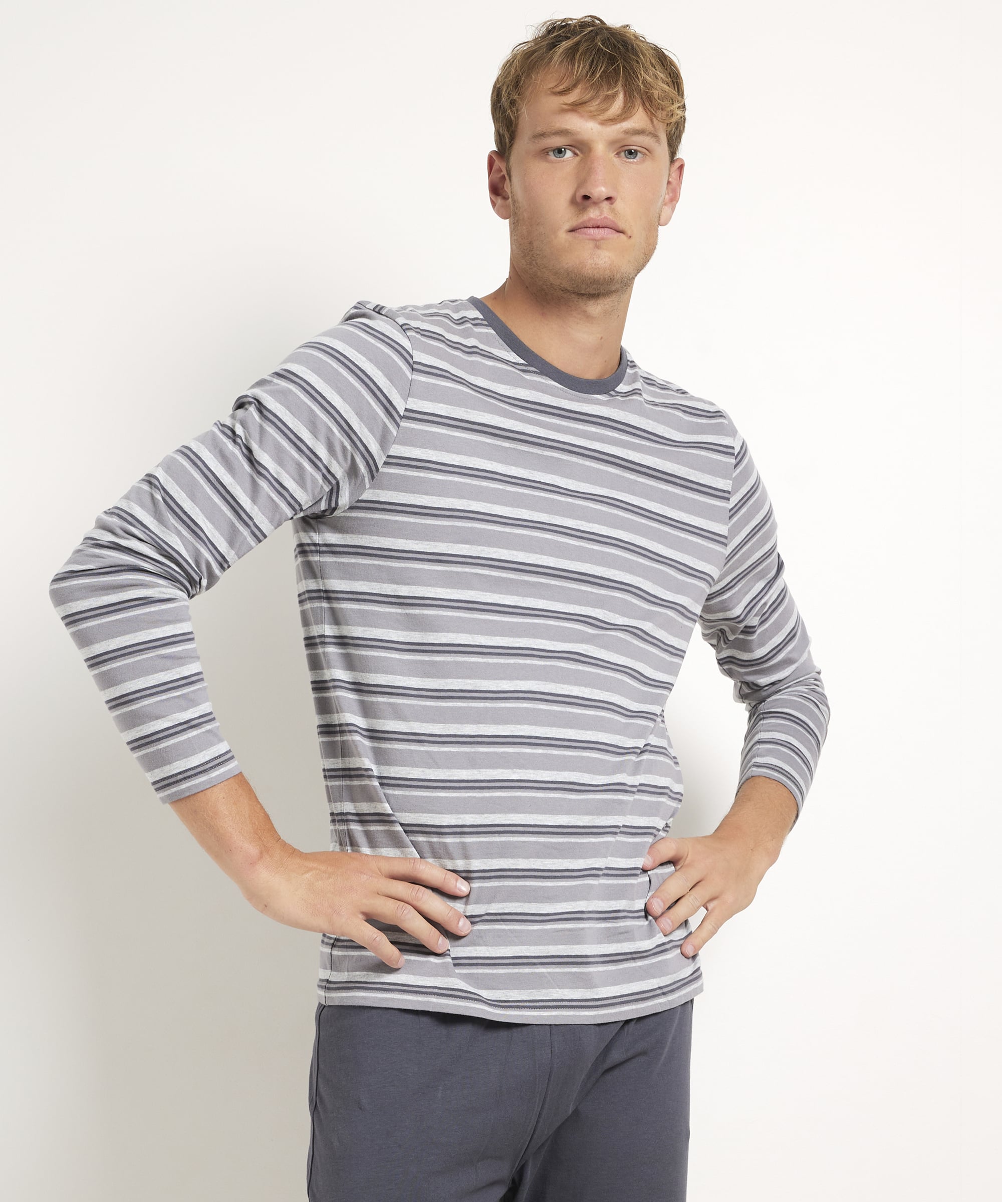 pyjama set: streep   uni