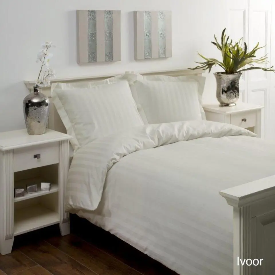 Papillon dekbedovertrek Satijn Streep - 200x200/220 cm - Crème