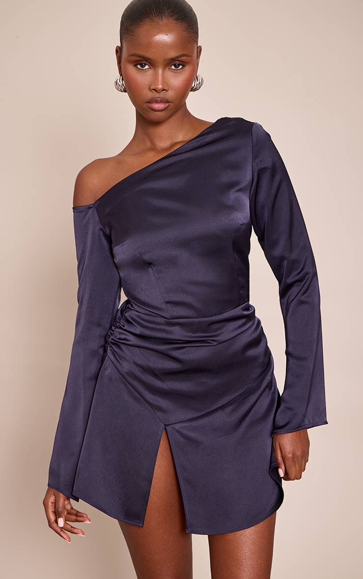 Bleu Marine Robe Droite Courte Asymétrique En Satin À Manche Longue