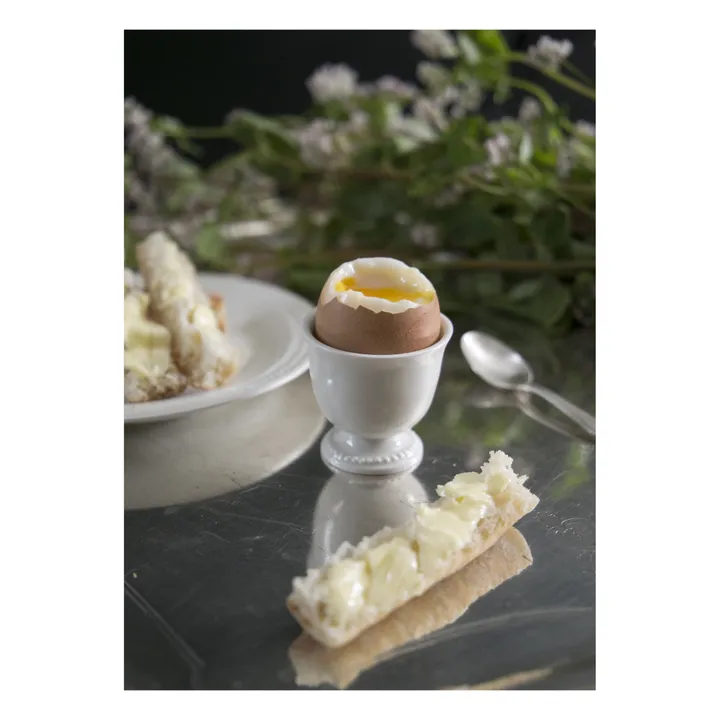 Alix D. Reynis Coquetier Louis XVI en porcelaine | Blanc