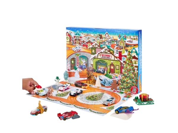 Hot Wheels HKL74, 455 mm, 45 mm, 305 mm, 871,4 g, Inneholder 1 Hot Wheels-adventskalender med Hot Wheels-biler og 16 tilbehør med vintertema., 281 mm