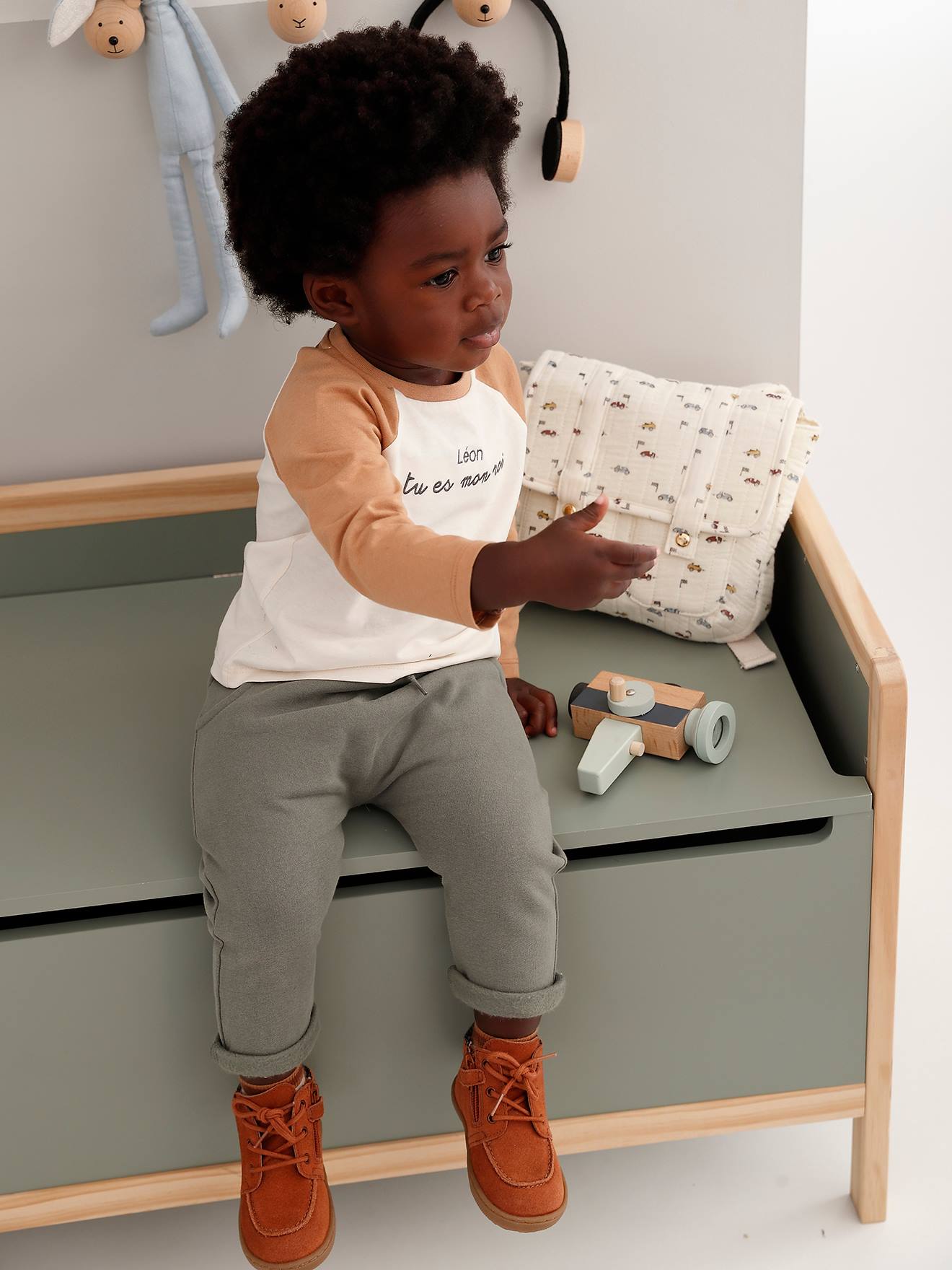 Conjunto para bebê: camiseta personalizável + calça de fleece com estampa de doces