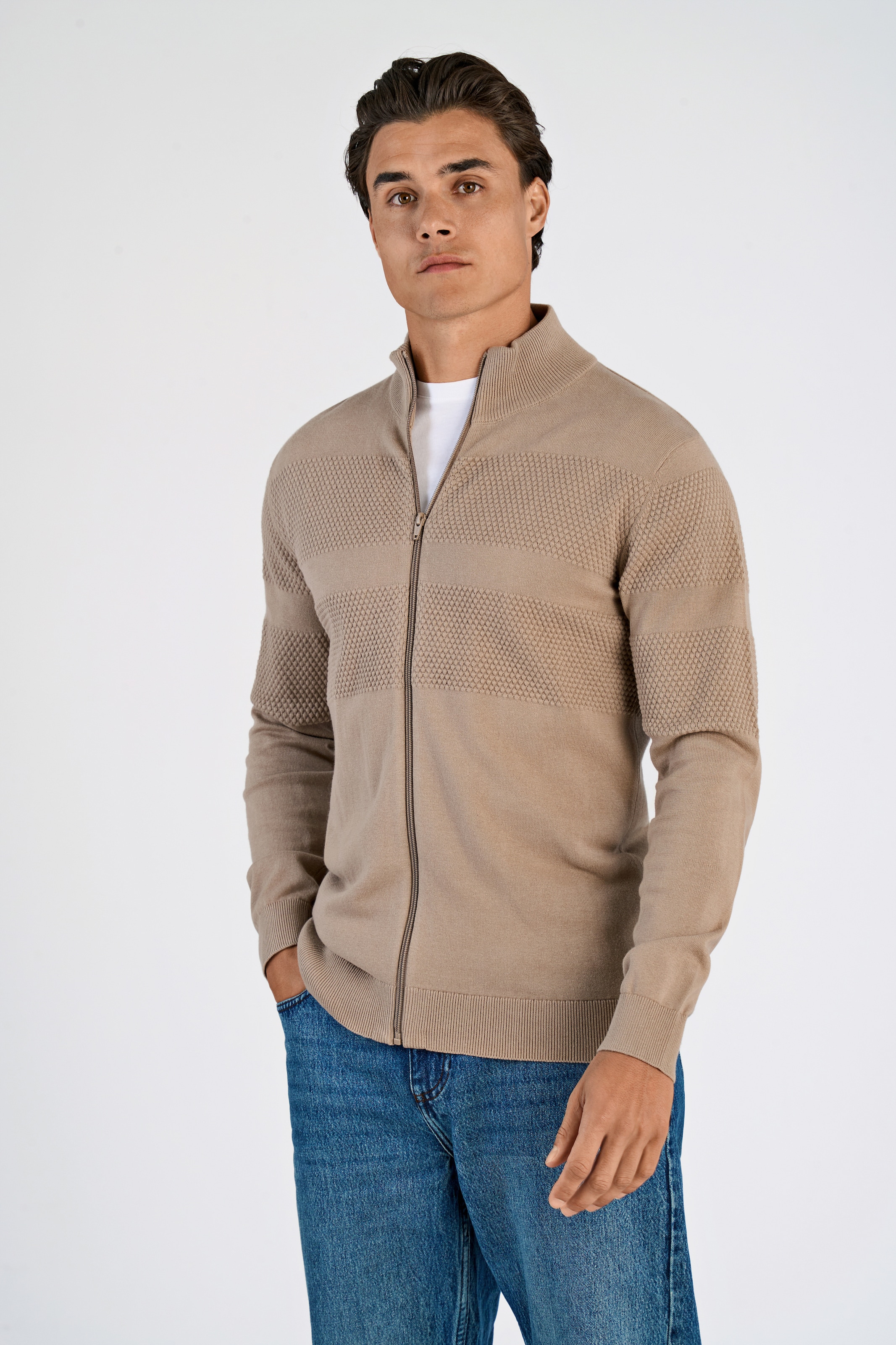 LINDBERGH Strickjacke , mit Stehkragen und Reissverschluss
