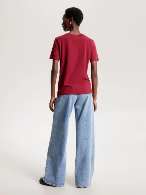 Camiseta moderna com gola redonda e monograma TH