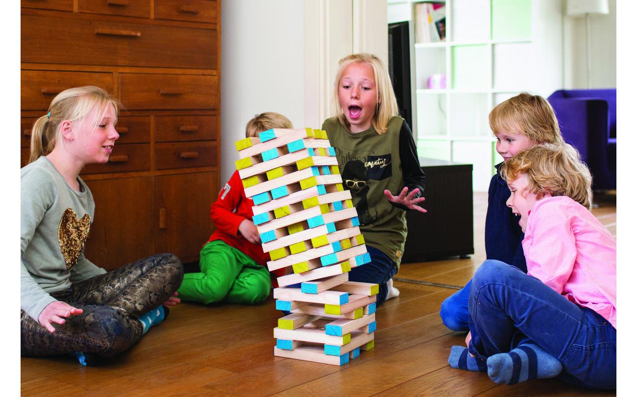 Large Tower Grote toren met dobbelsteen