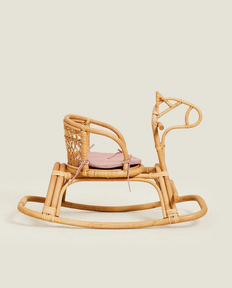 CAVALO DE BALANÇO INFANTIL PARA O NATAL