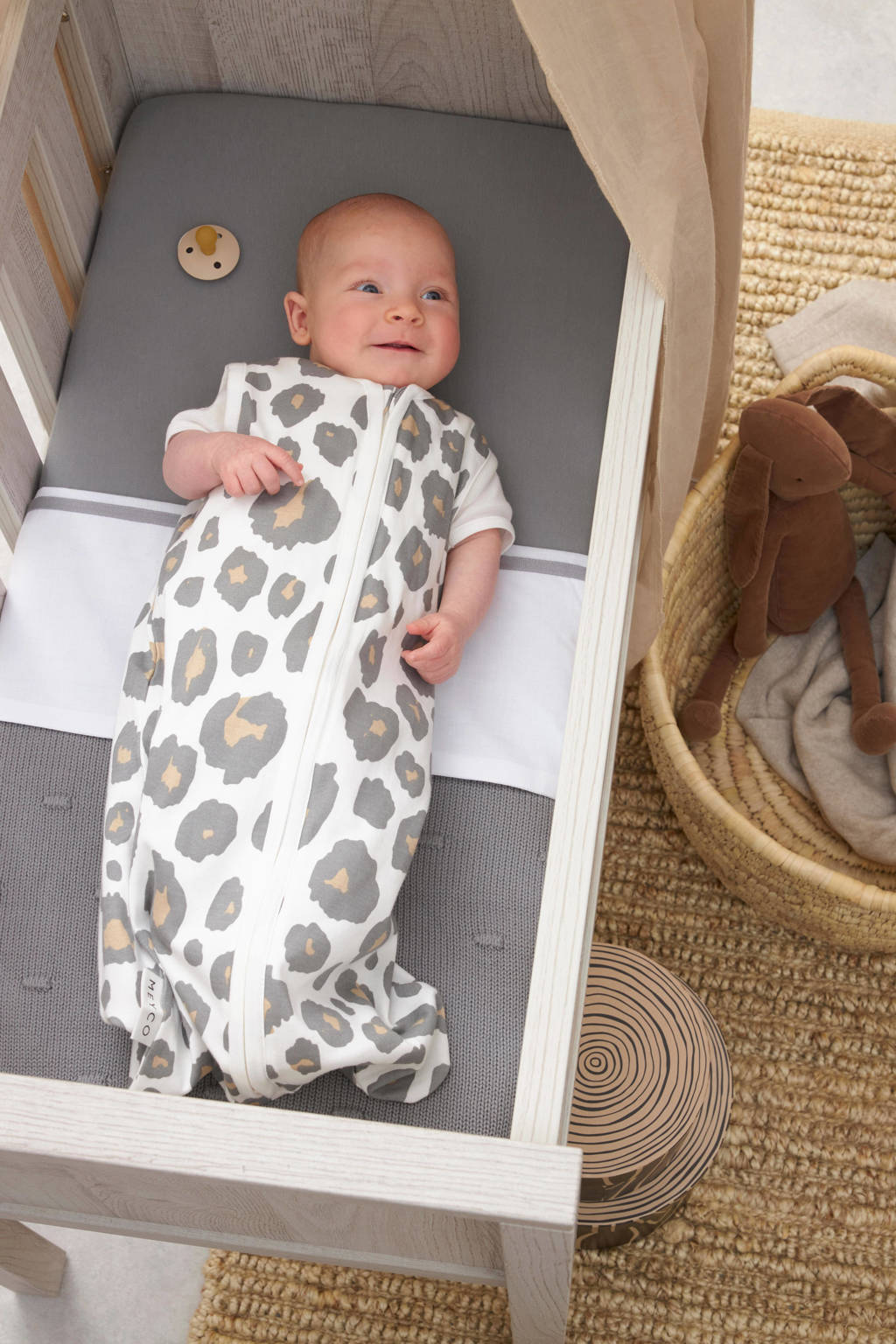 slecht kwaliteitbaby slaapzak Panter Neutral