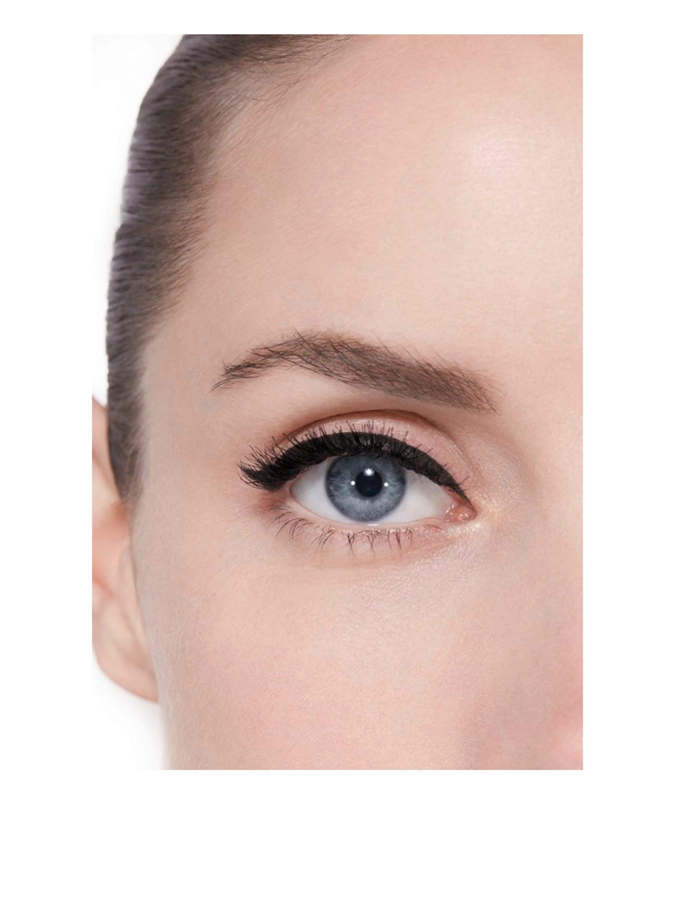 CHANEL LE LINER DE CHANEL