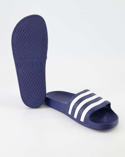 Adidas Adilette Aqua Pantoletten in Blau