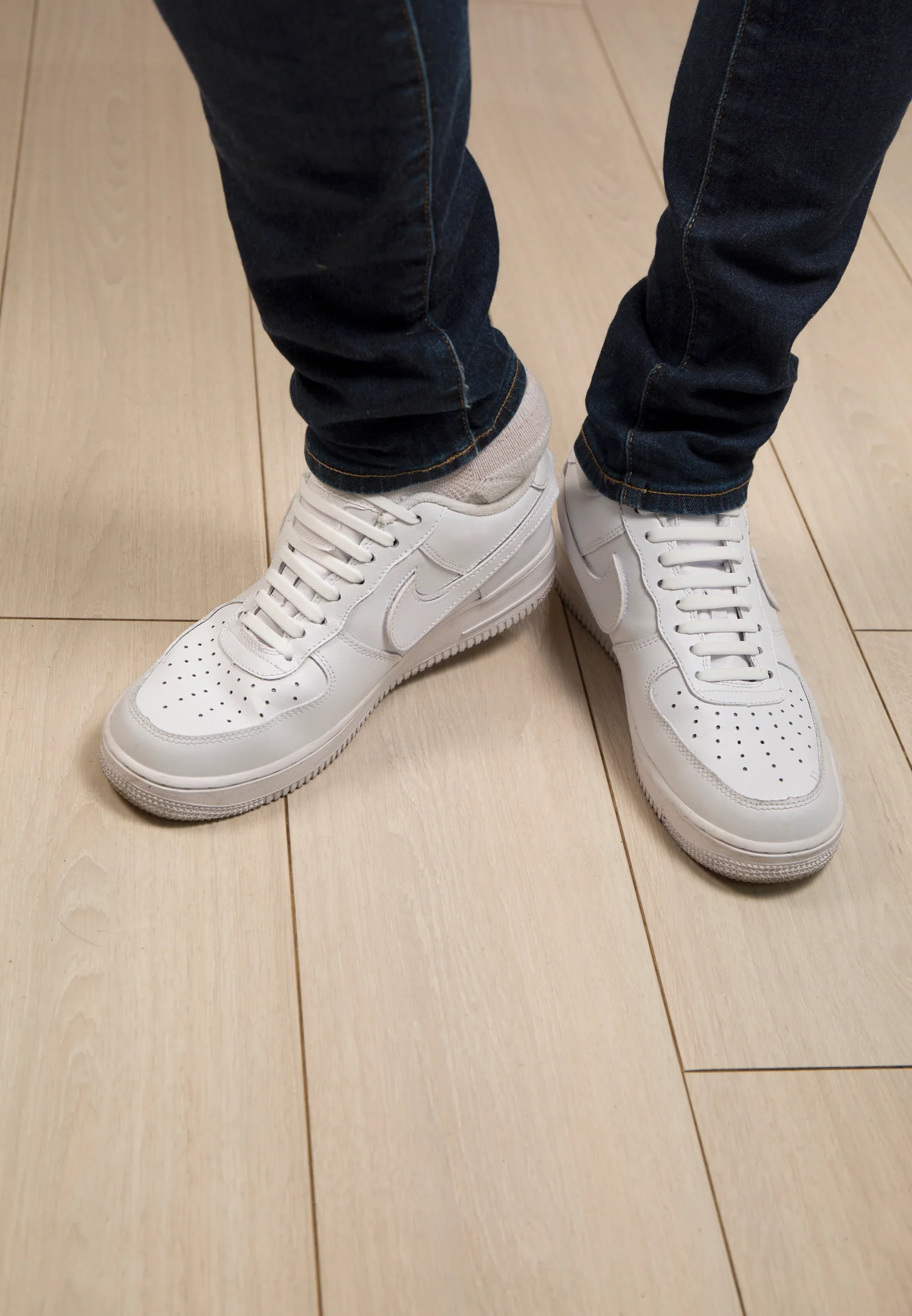 White No-Tie Shoe Bands