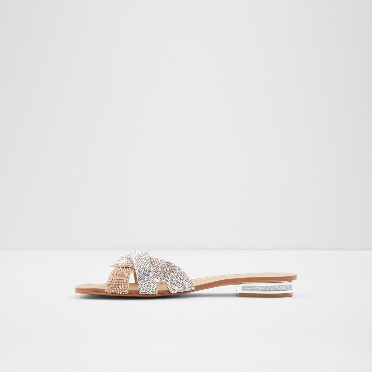 Coredith Bone Women Heeled sandals