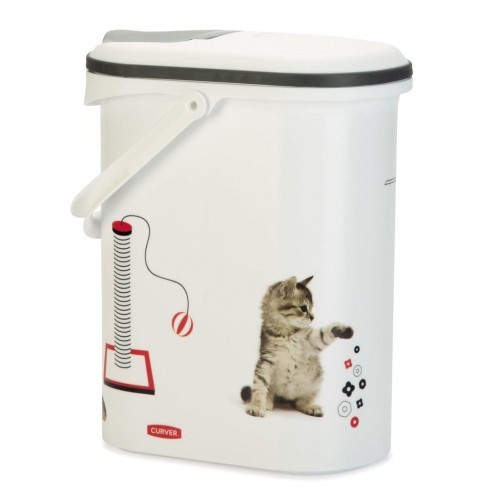 Recipiente branco para armazenar ração de gato com alça.