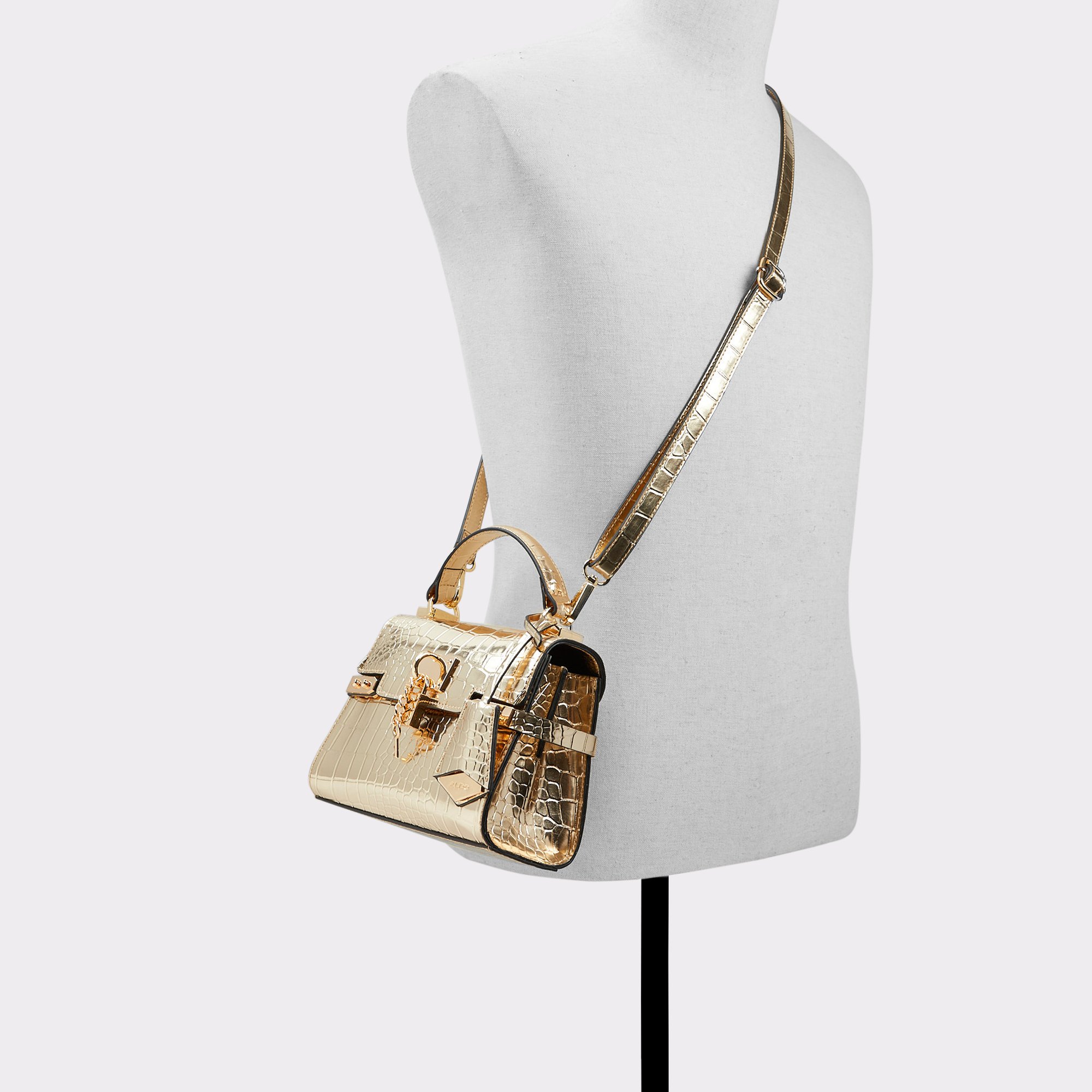 Vontessa Gold Women Mini Bags