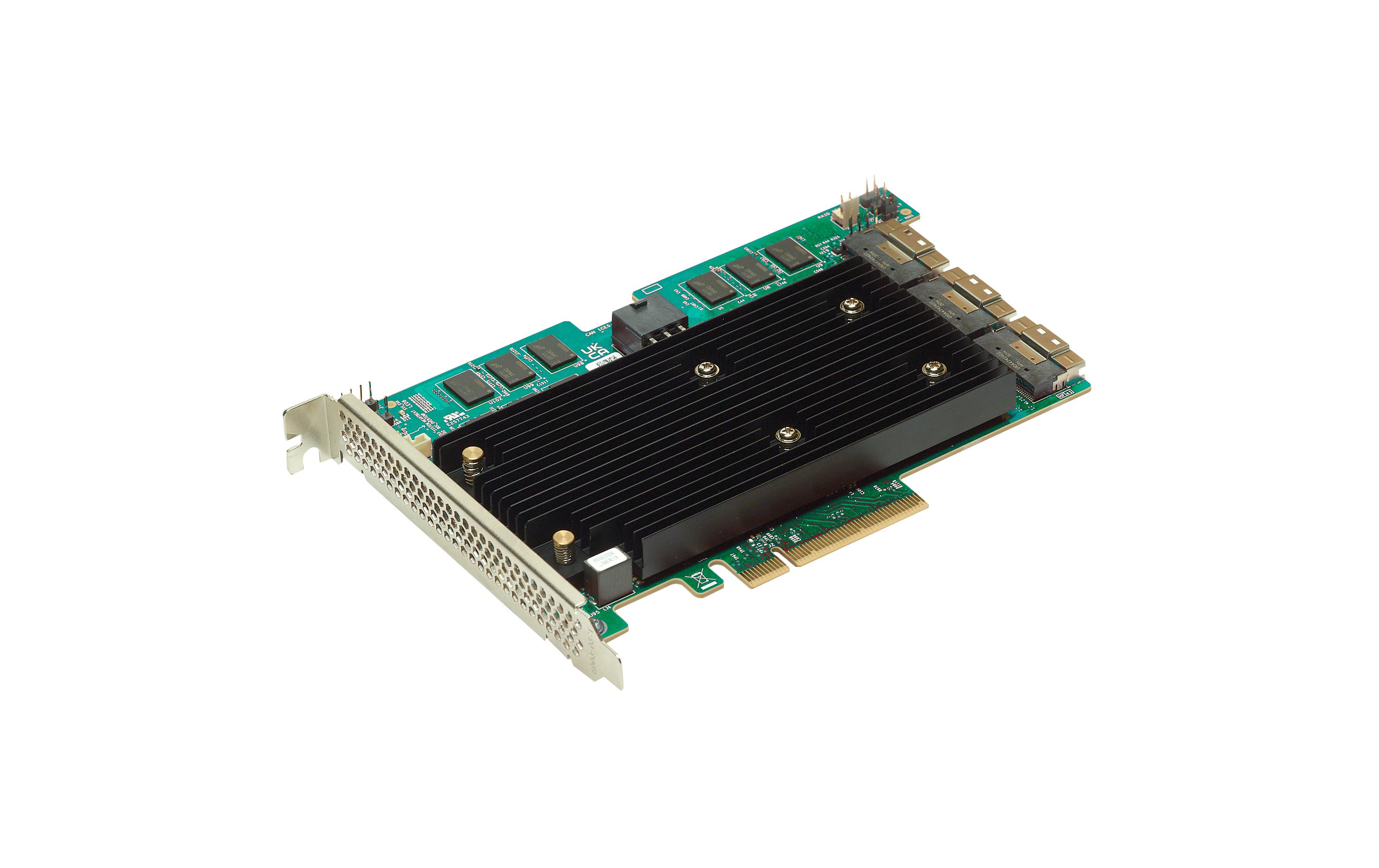 RAID-Controller MegaRaid 9670-24i<br>Bietet bahnbrechende RAID-Wiederherstellungszeiten mit der doppelten Bandbreite und mehr als der vierfachen RAID 5 IOPS