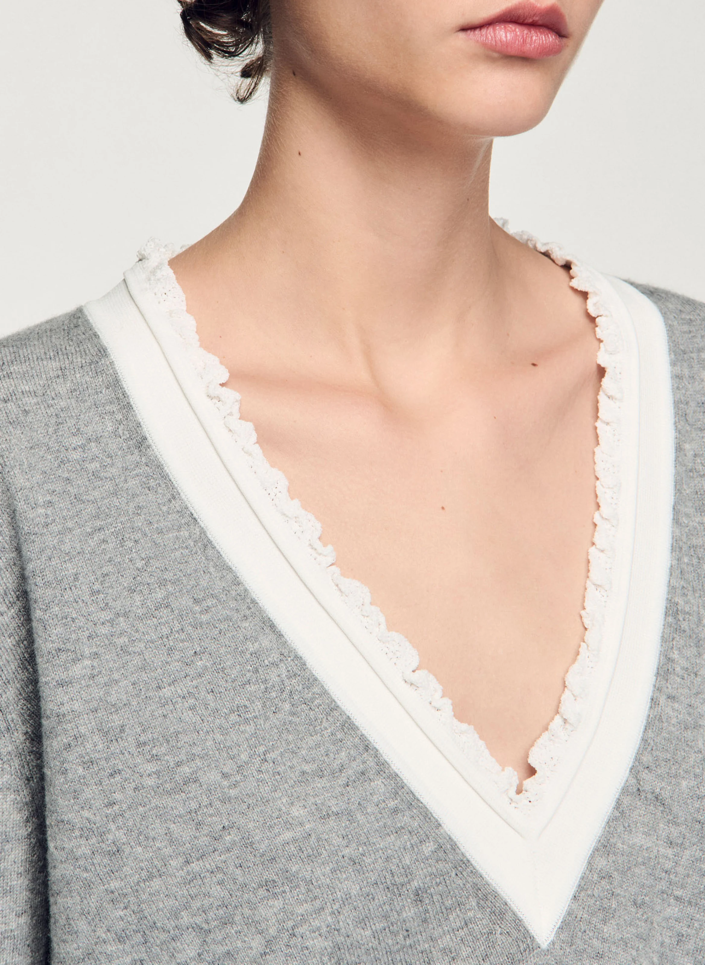 Pull ample col V en laine mélangée | Gris