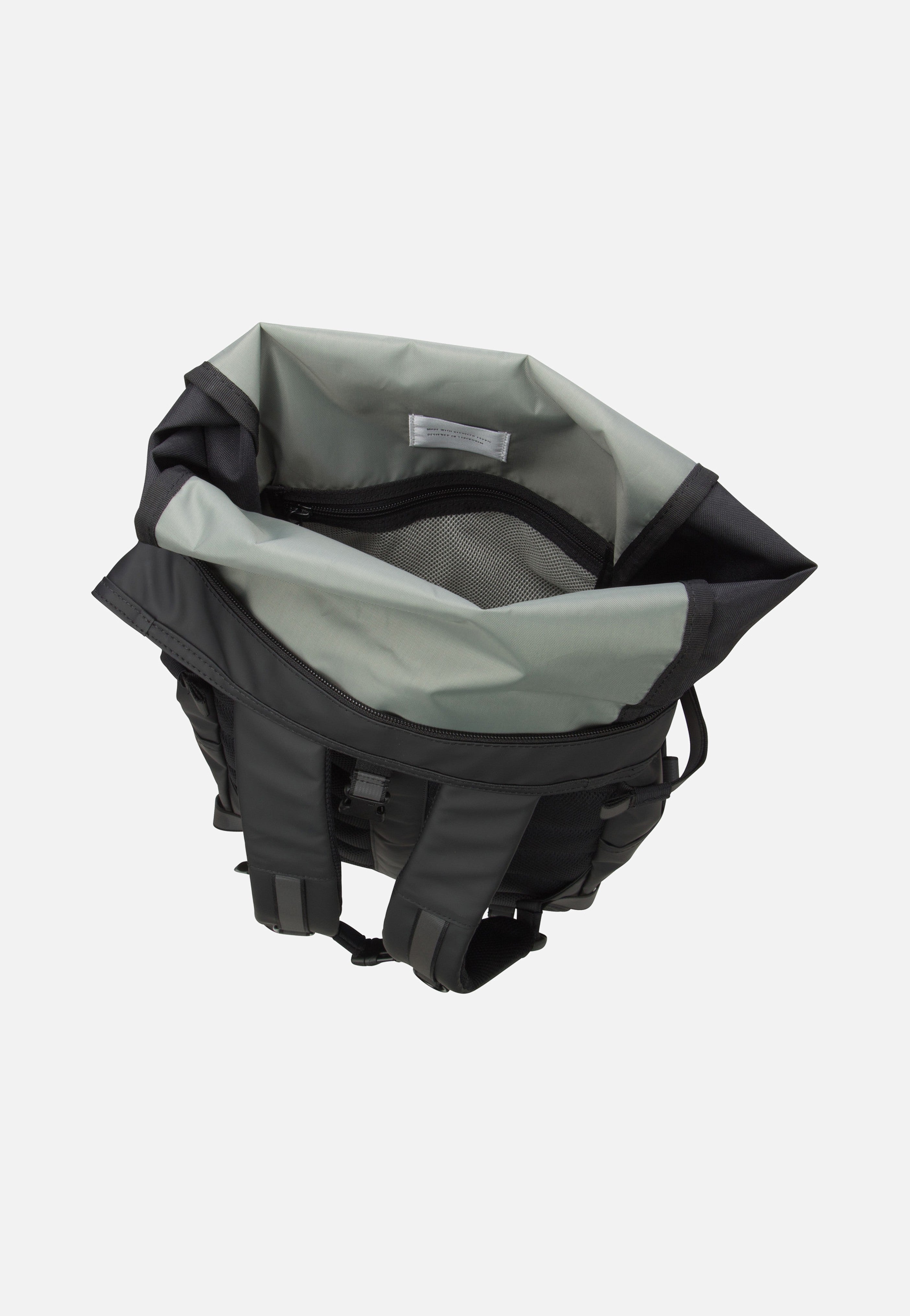 Ruben 2.0 Black - Rolltop Rucksack