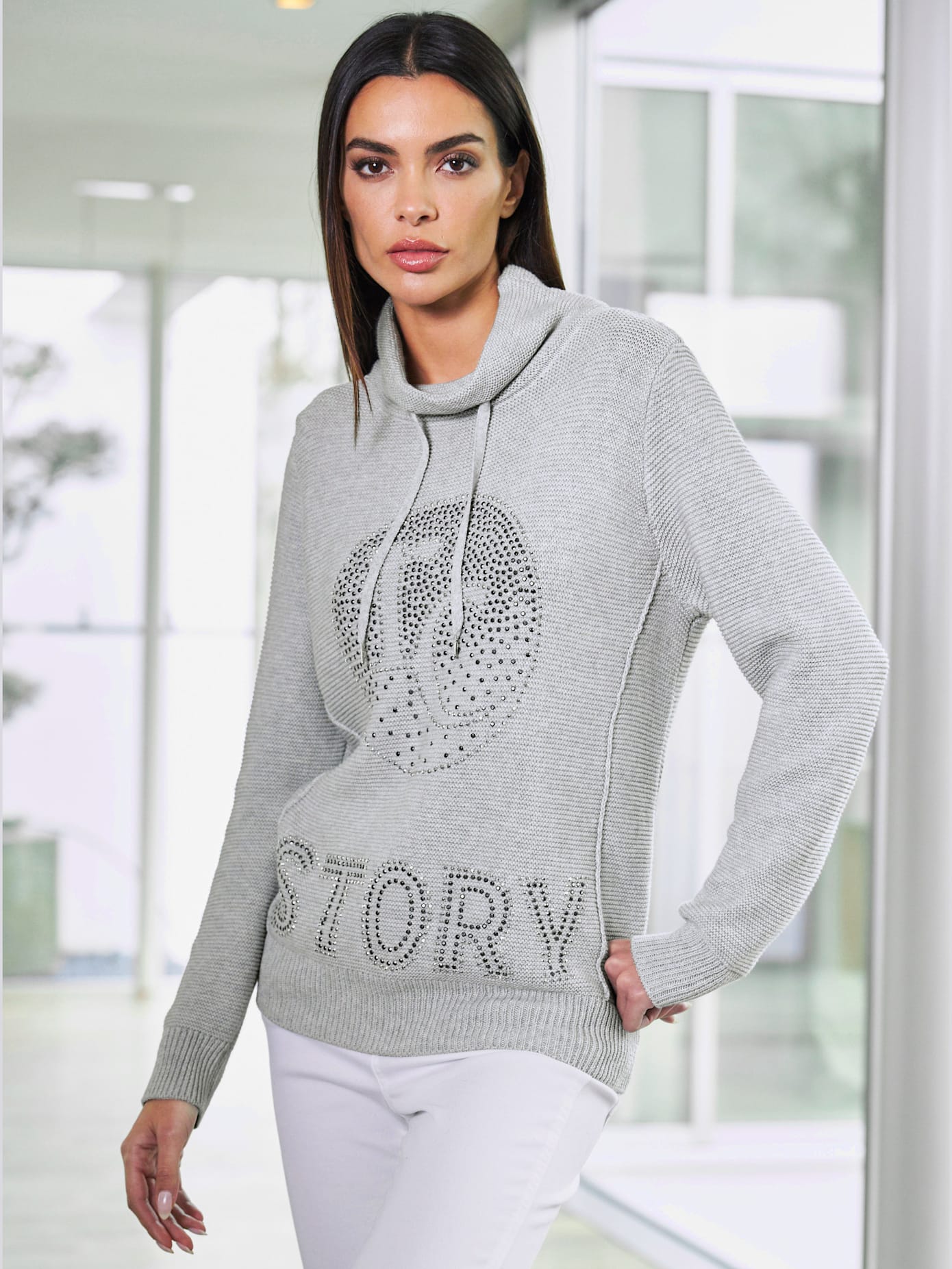 Pull pierres fantaisie tendance