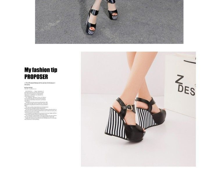 Freesia - Gestreepte sandalen met sleehak
