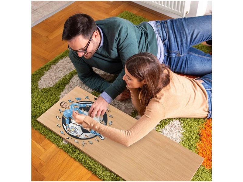 Iconic Puzzle Man City FC – Phil Foden Offizielles Holzpuzzle, Grösse M