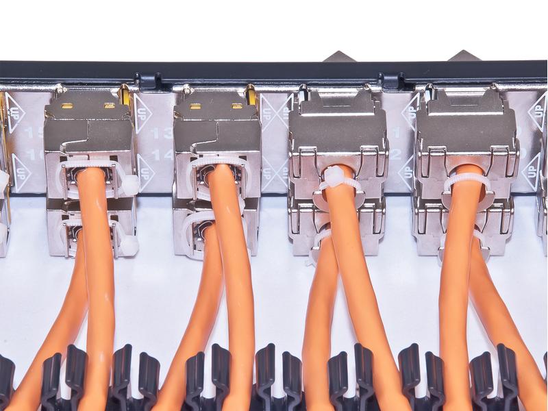 Wirewin Patchpanel 24 Port, Keystone, 1HE 19